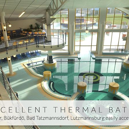 Square 16 Apartman - Absolutely Central Location With Self Check In Szombathely Kültér fotó