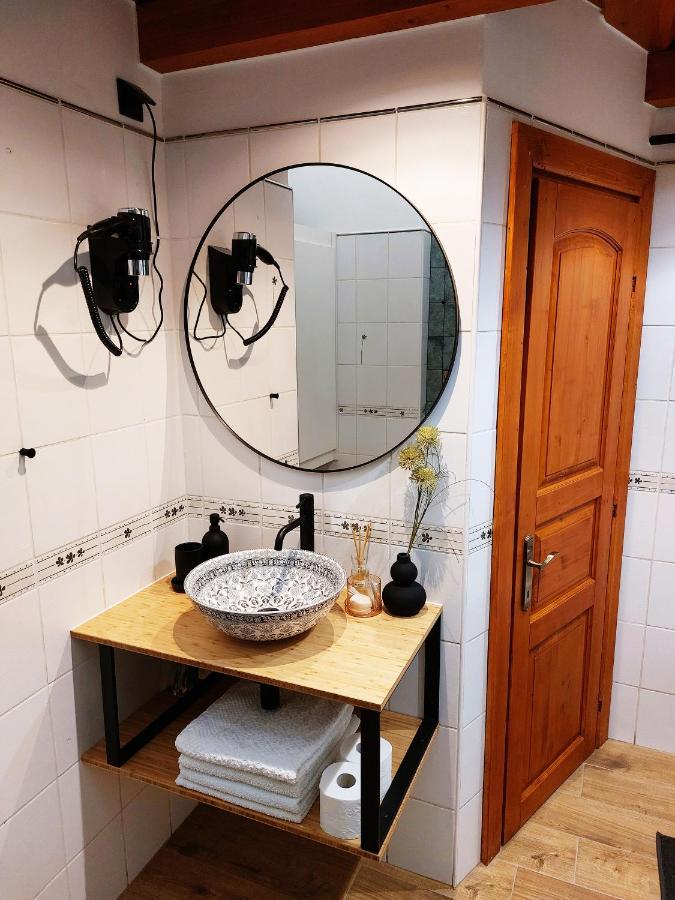 Square 16 Apartman - Absolutely Central Location With Self Check In Szombathely Kültér fotó