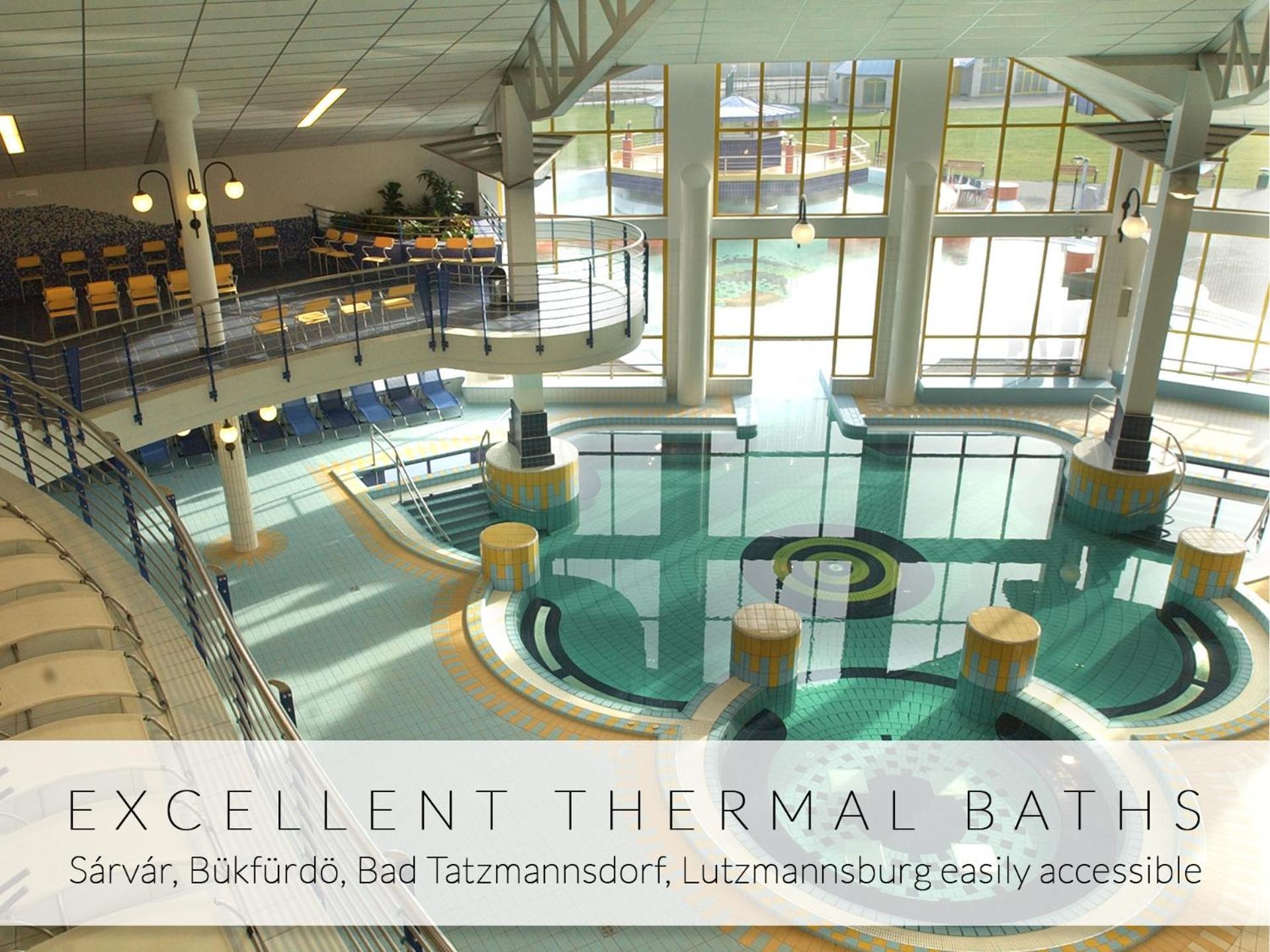 Square 16 Apartman - Absolutely Central Location With Self Check In Szombathely Kültér fotó